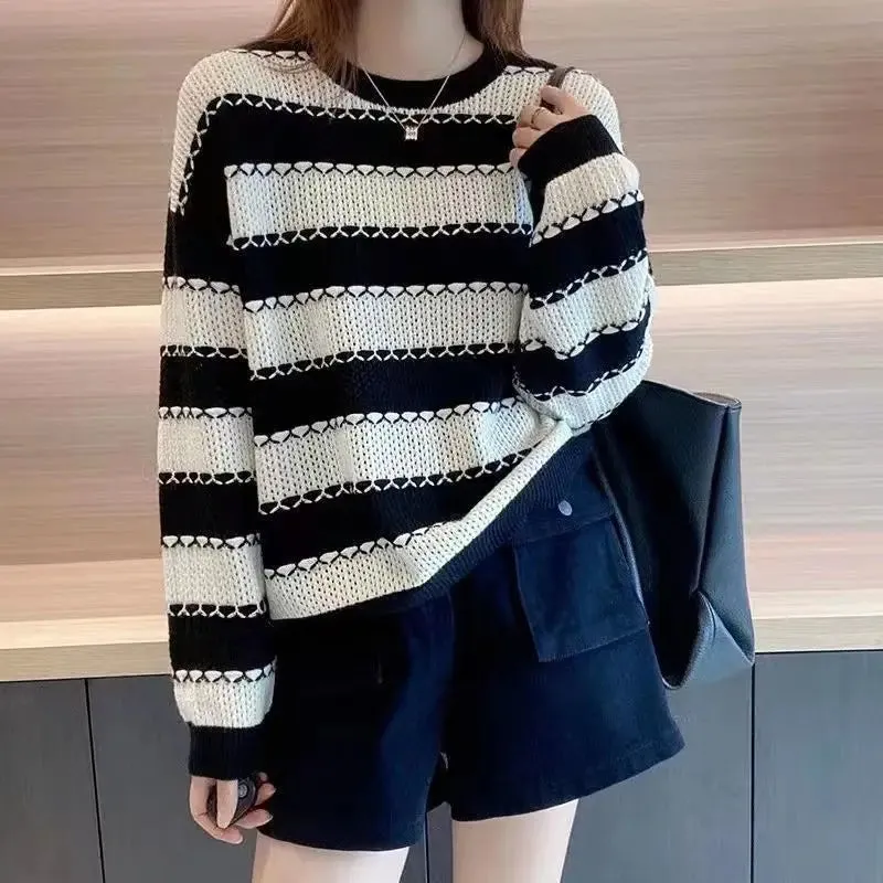 LAYERED STRIPE PULLOVER