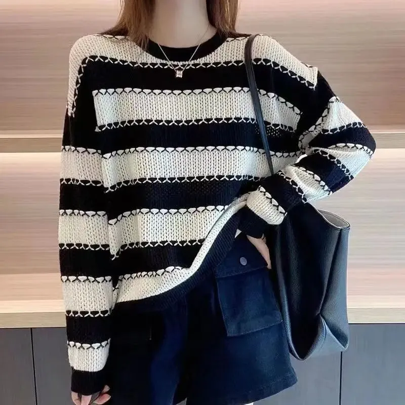 LAYERED STRIPE PULLOVER