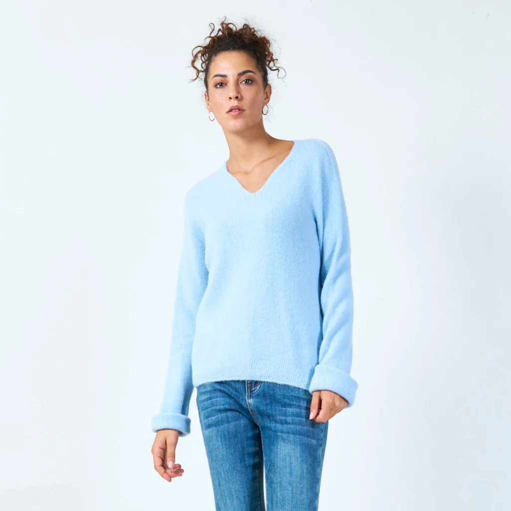 V-neck lightweight sweater wholesale